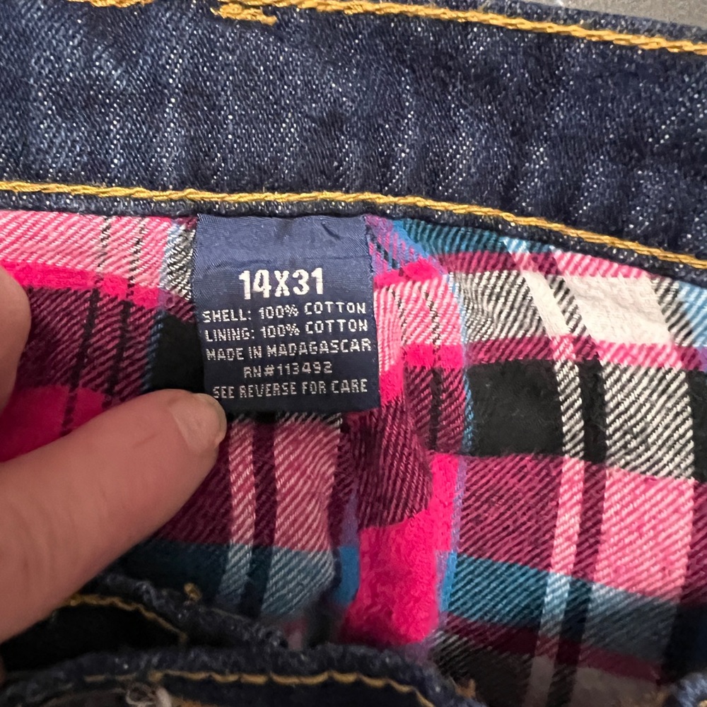 Women size 14x31 flannel lined jeans. - Picture 4 of 5